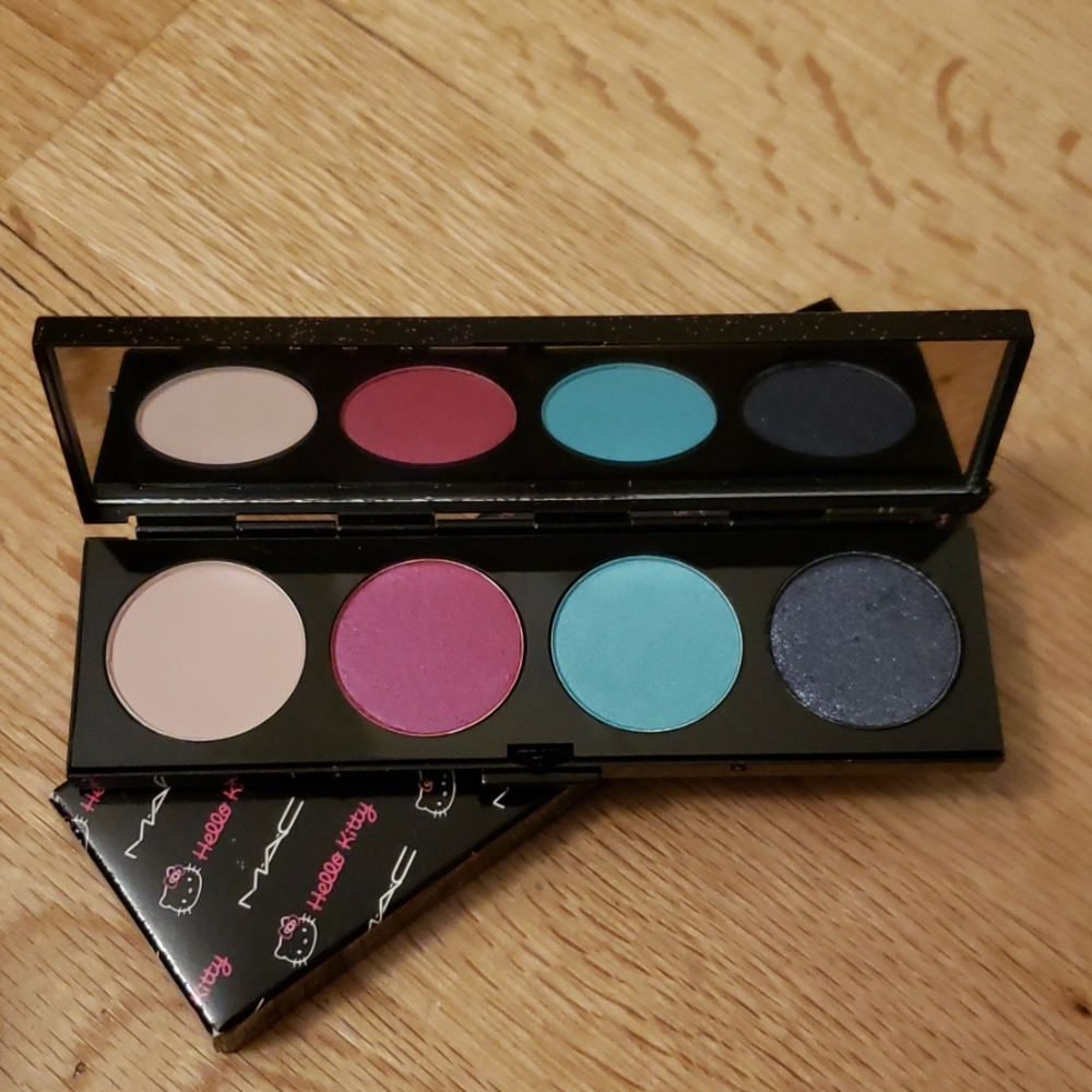 NIB MAC Hello Kitty "Too Dolly" Eyeshadow quad
